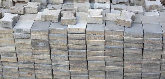 Solid Load-Bearing Block